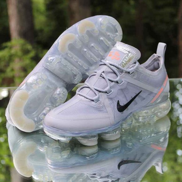Nike Air VaporMax 2019 Wolf Grey Size 5Y - Picture 6 of 13